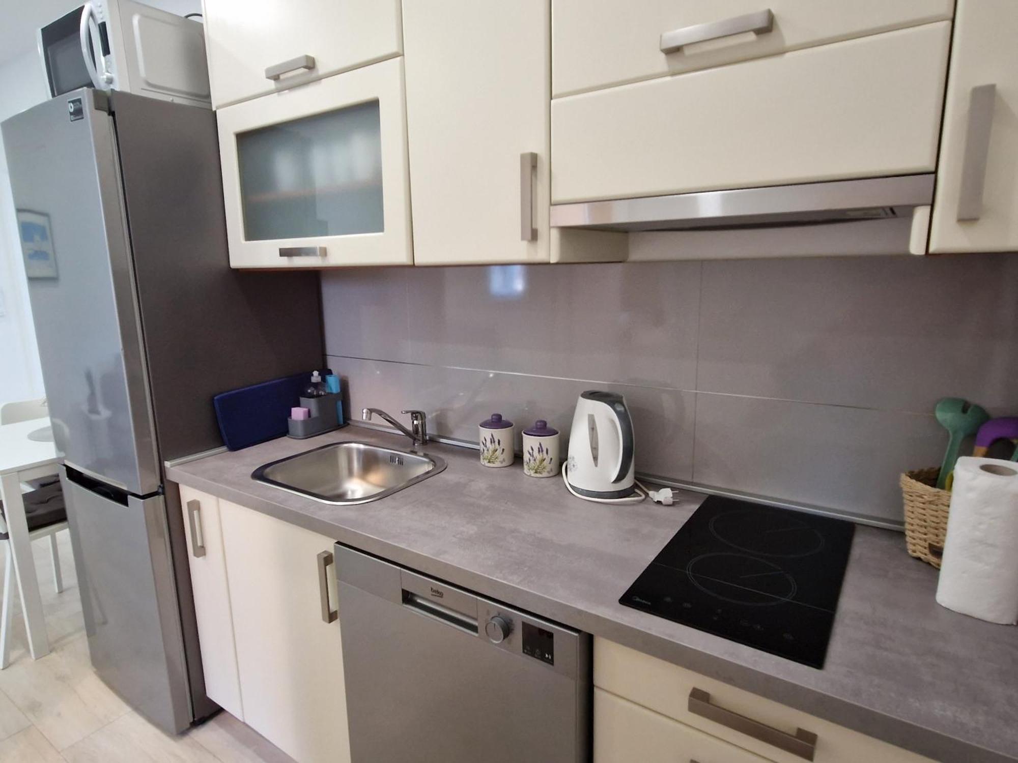 Apartmani Melanie 波雷奇 外观 照片